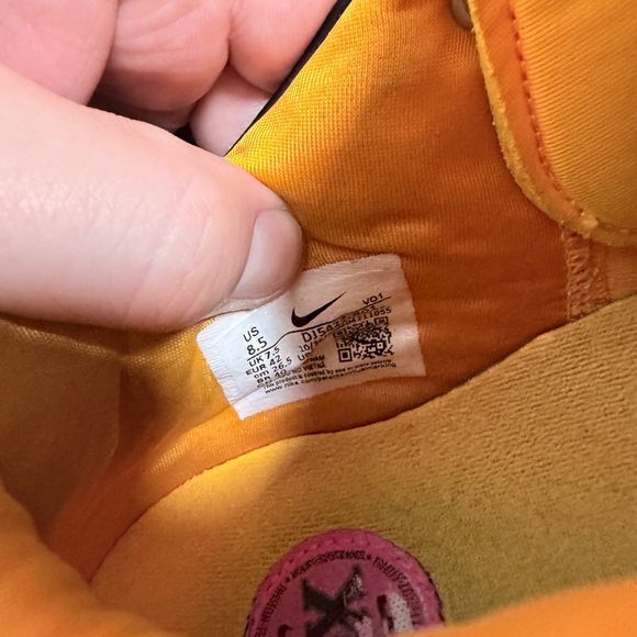 Nike Yellow LeBron 20 - Picture 5 of 9